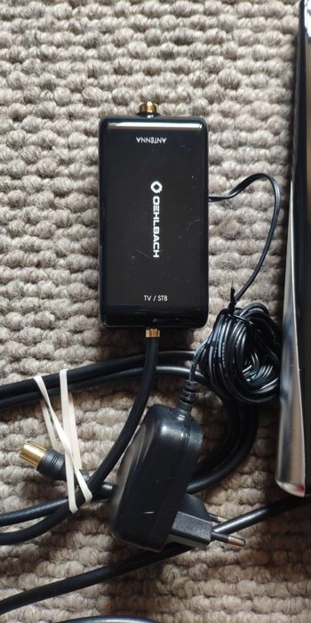 Oehlbach Digital Flat 2.5 – Aktywna antena wewnętrzna do DVB-T2