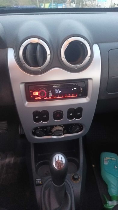 Dacia Sandero 1.4 GPL | 2010 | Distribuição e embraiagem recentes