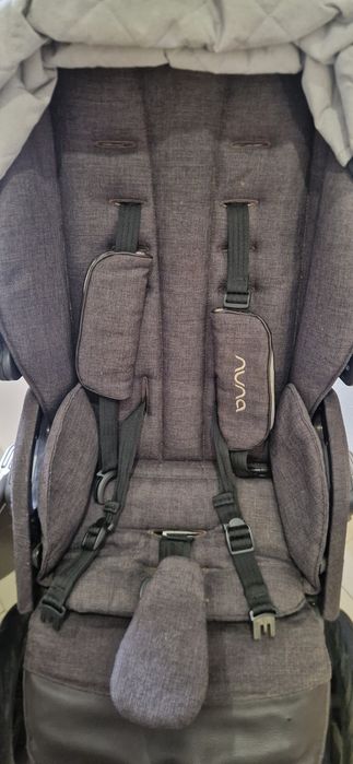 Carrinho NUNA Trio Completo + Isofix (Excelente Estado)