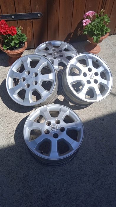 Alufelgi 15  Opel Astra Corsa Zafira 5x110