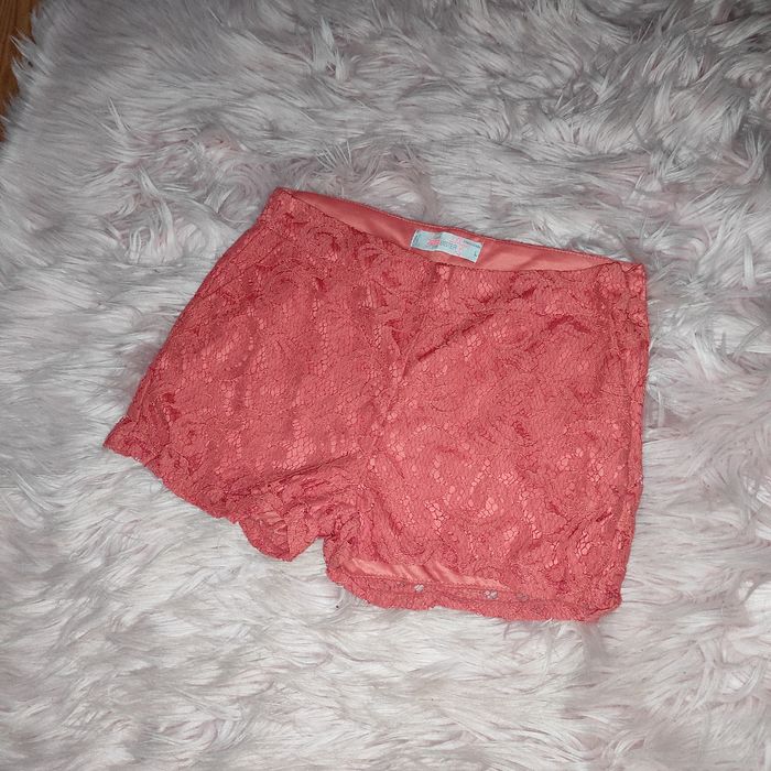 Spodenki koralowe koronka L