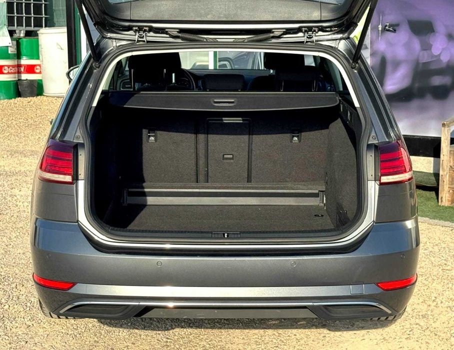 Volkswagen Golf VII 1.6 TDi Variant Confortline- Garantia Incluída