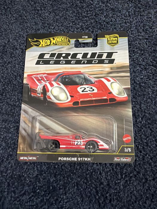 Hot wheels premium porsche 917kh circuit legends