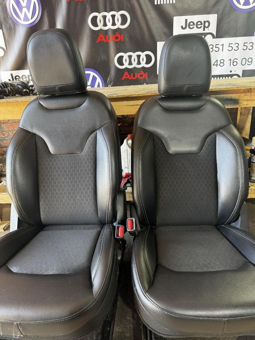 Сидіння Салон Jeep Compass США