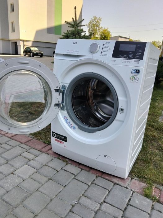 Пральна машинка AEG