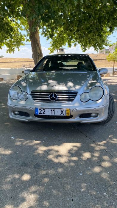 Vendo c220 sport coupe  full extras