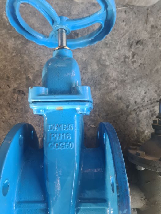 Задвіжка до води!