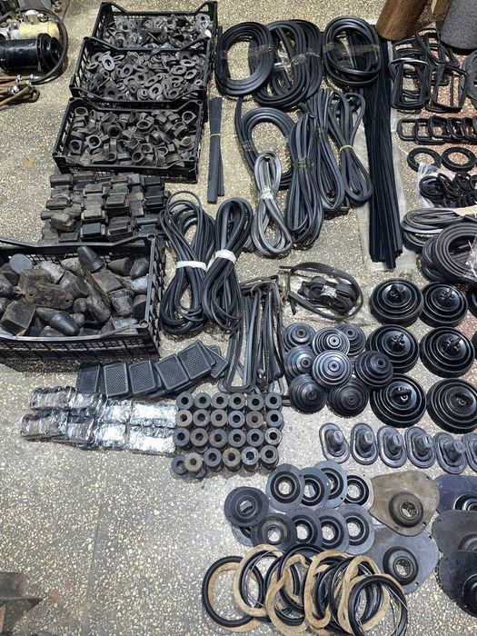 Резинки, уплотнителі, ущільнювачі УАЗ 452, Уаз 469, Уаз 3151, Уаз 3303