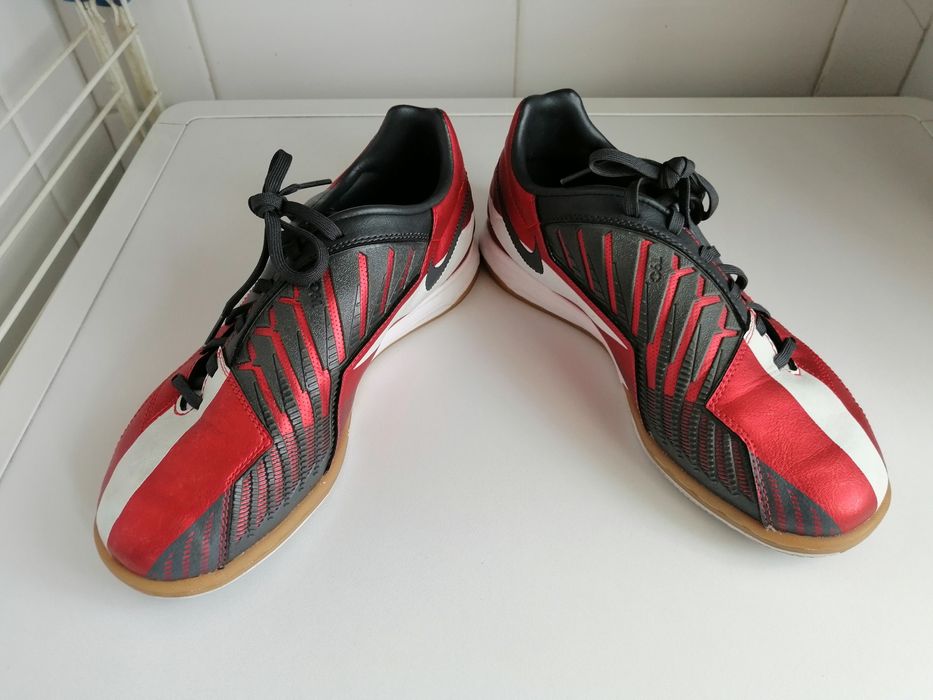 Chuteira Futsal Nike T90