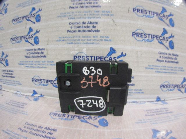 Amplificador de antena MERCEDES-BENZ Classe B (W245)