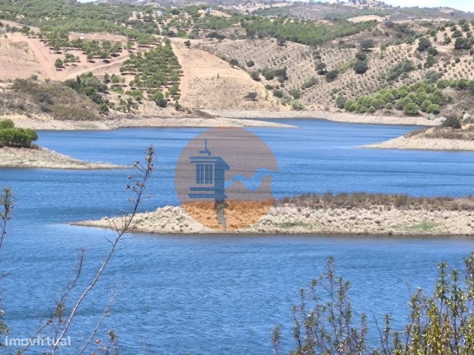 Terreno Com 24.200 M2 - Acesso A Água - Vista Barragem - Possibilid...