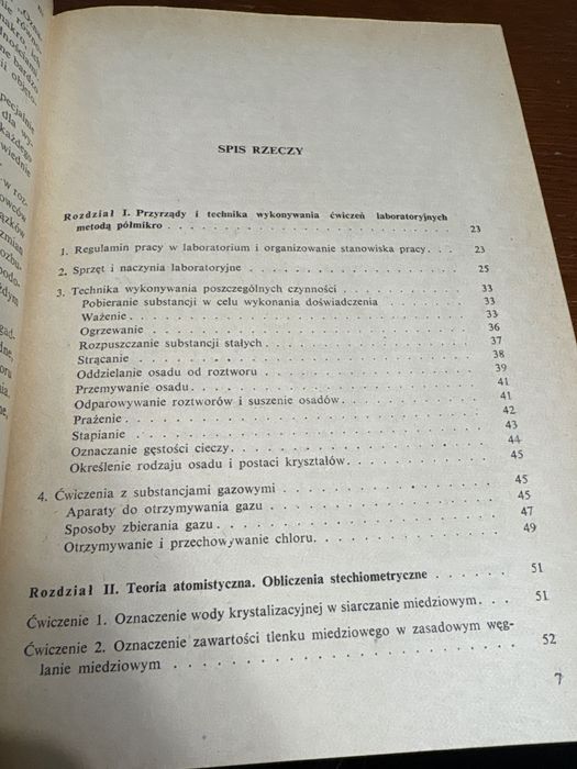 Ćwiczenia laborat. z chemii ogólnej, metody półmikro. Praca zbiorowa.