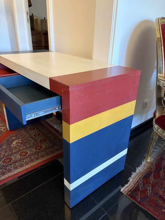 Secretaria de escritório/quarto com 2 gavetas