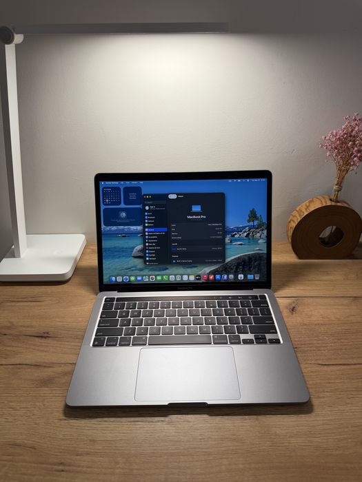 MacBook Pro 13 2020 M1 16Gb RAM 512Gb SSD