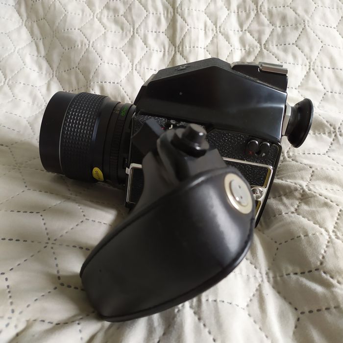 Mamiya M645 + Mamiya 80mm 1.9