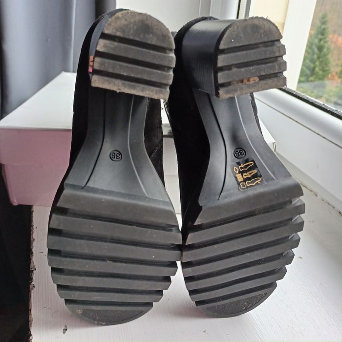 Botki skórzane rozm38 buty