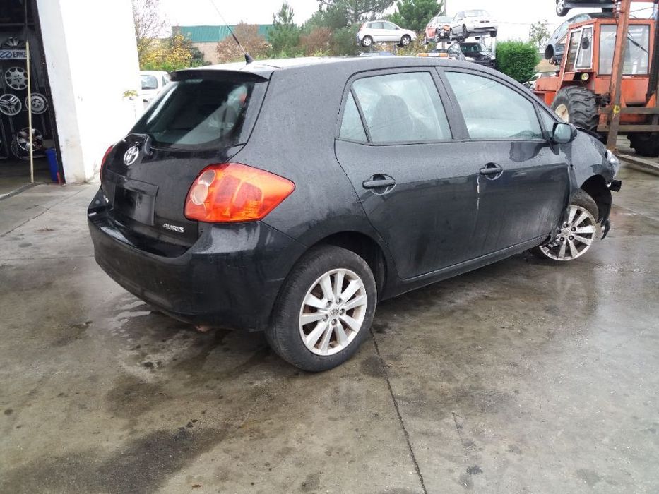 Toyota Auris 1.6 ano (2006/2007/2008/2009/2010/2011/2012) ás peças