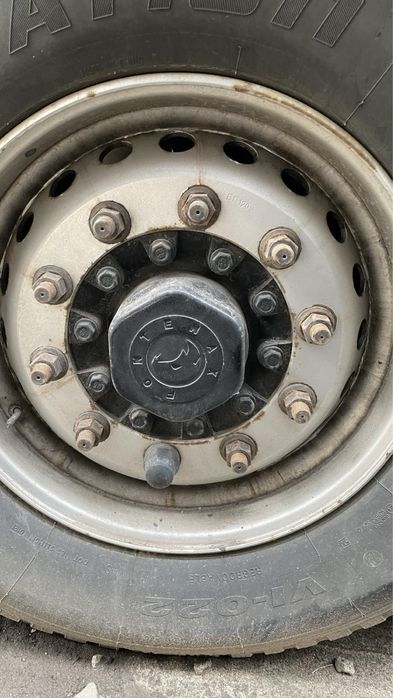 Напівпричіп Samro ST 39 MH 2009 року