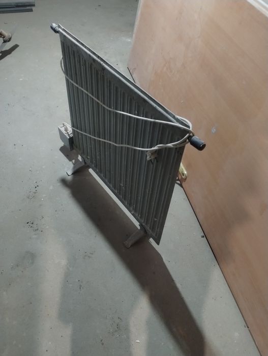 Grzejnik elektryczny , olejowy