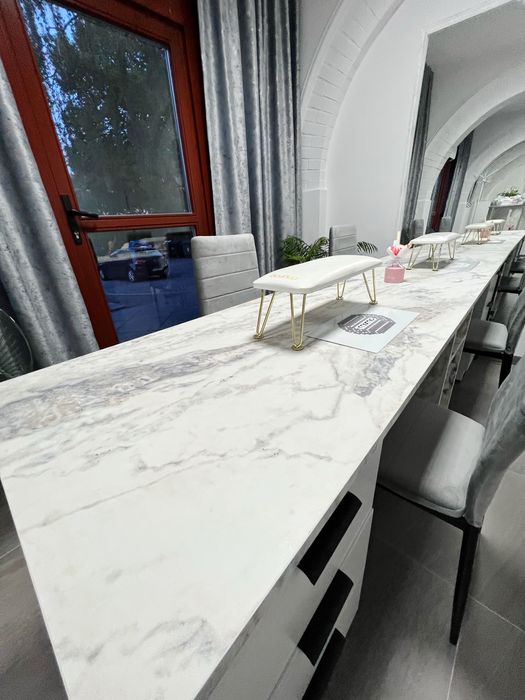 Biurko kosmetyczne do paznokci, stylistka paznokci Podwojne stanowisko