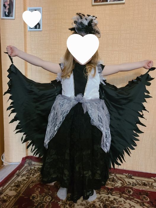 Прокат костюмів сніжинка..спайдермен..ворона(сорока),свято осені