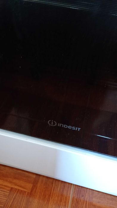 Fogão a gás indesit com placa Em perfeito funcionamento