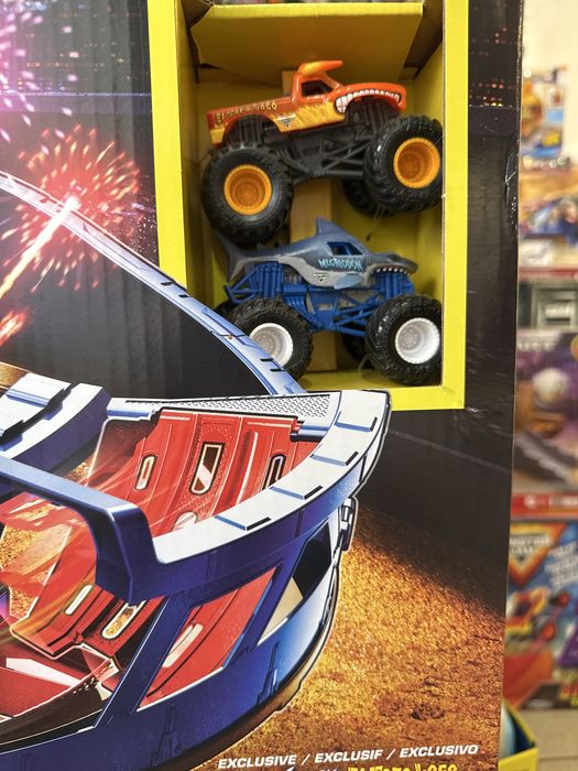 Великий трек Monster Jam world finals ігровий набір: 3 450 грн