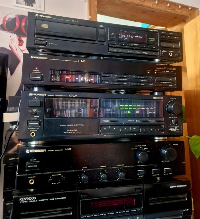 Wieża stereo Pioneer 4 segmenty
