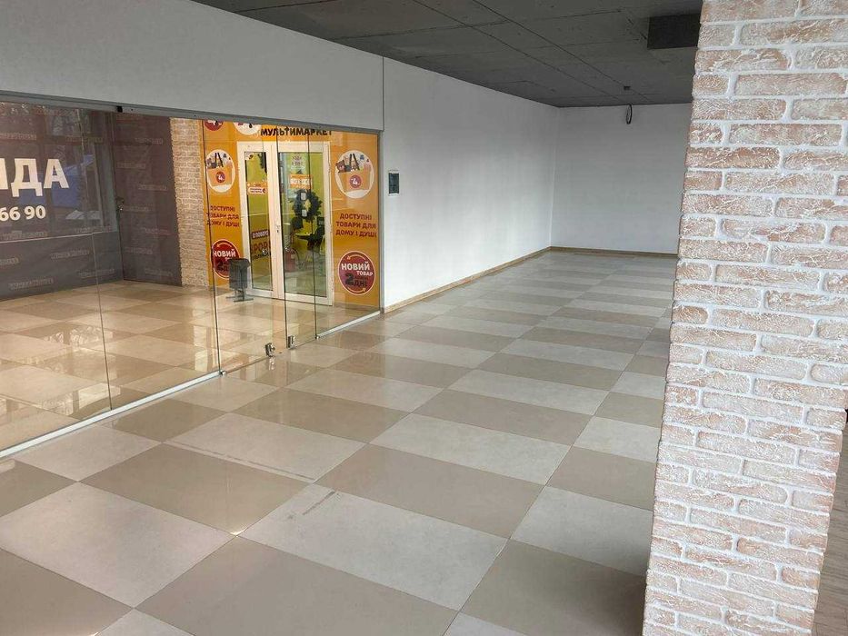 Комерційне приміщення 75,8 м² в ТЦ White House, Ірпінь