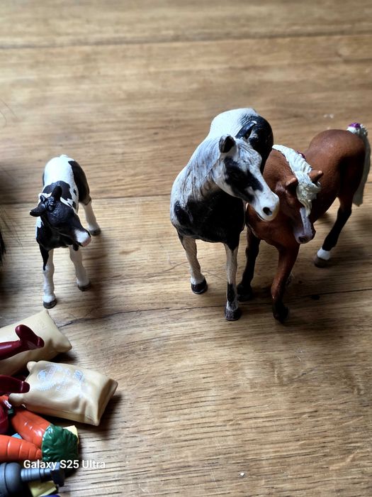 Figurki konie schleich