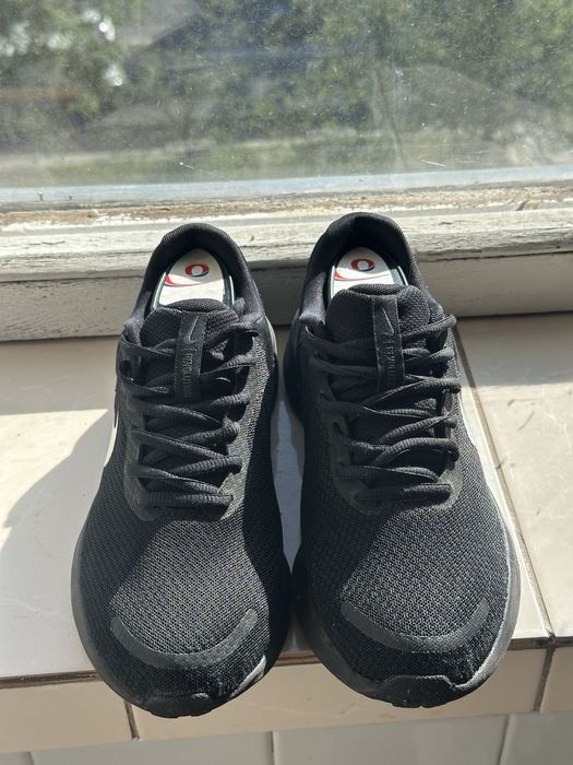 Кросівки Nike revolution7