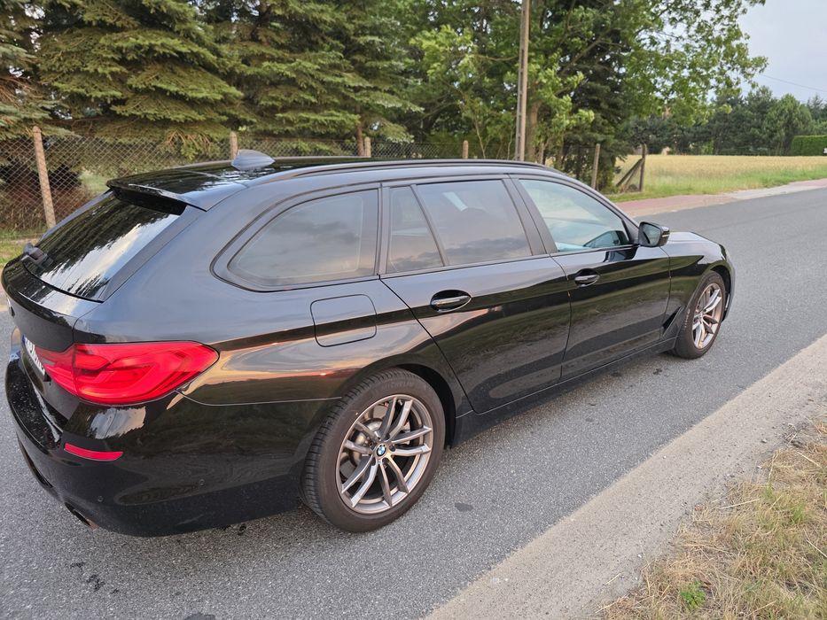 BMW 520d G31 Touring 190 KM | HUD | Kamery 360° | Display Key | Hak | Keyless