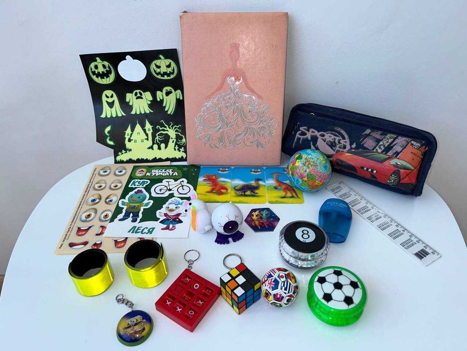 Игрушки канцелярские товары для детей йо-йо пенал линейки блокнот