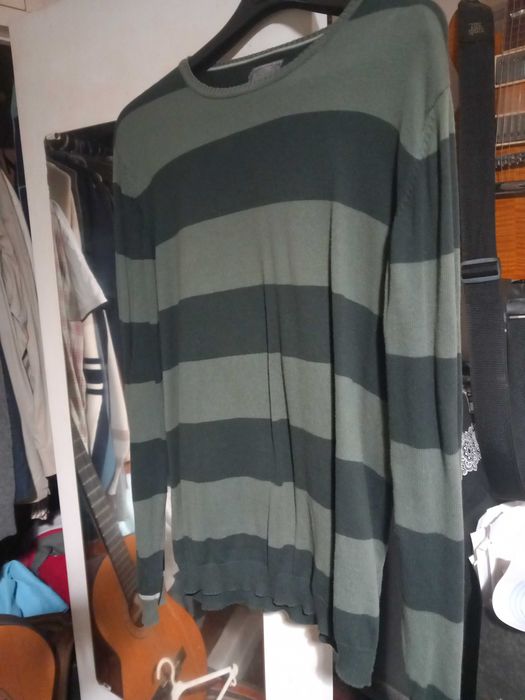 Camisola Verde e Azul Escura 3 euros