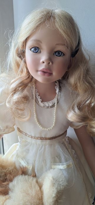 Коллекционная фарфоровая кукла от Памелы Эрфф