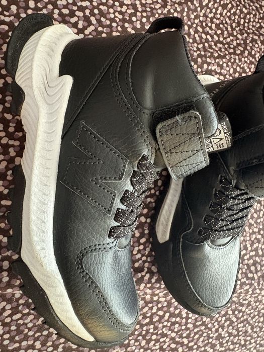 Buty chlopięce new balance  rozm29