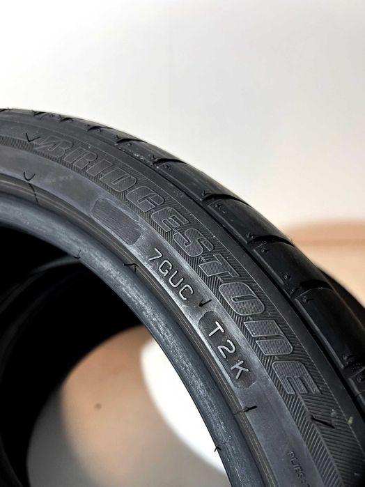Pneus Bridgestone Potenza RE050A - 215/40/17 - Como NOVOS