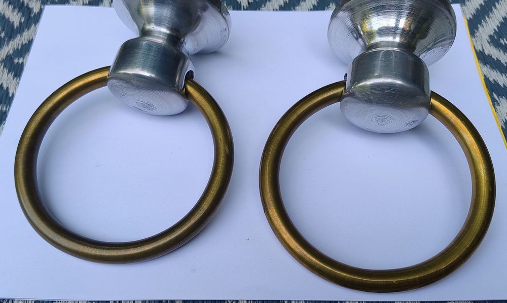 Uchwyt nagrobkowy / nagrobny, Antaba