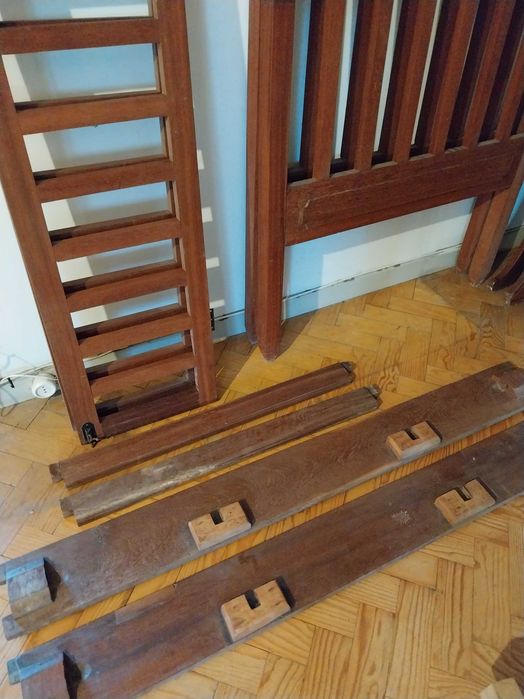 cama de criança: 130 cm, com grades, design de meados do século XX