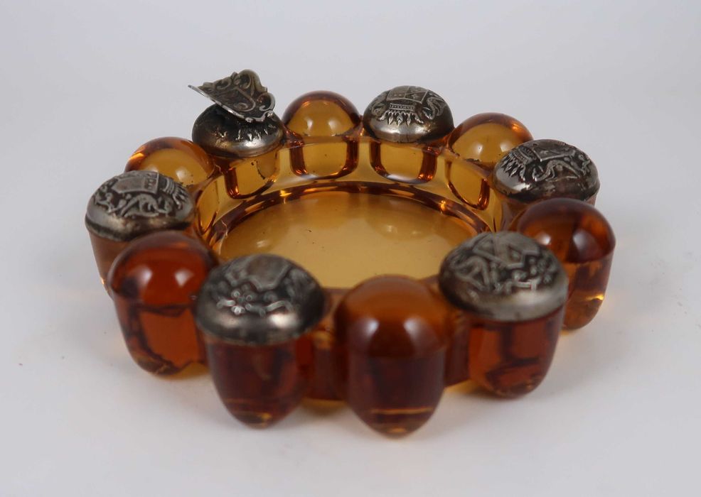 Cinzeiro antigo vidro Art Deco com aplicações armoriadas