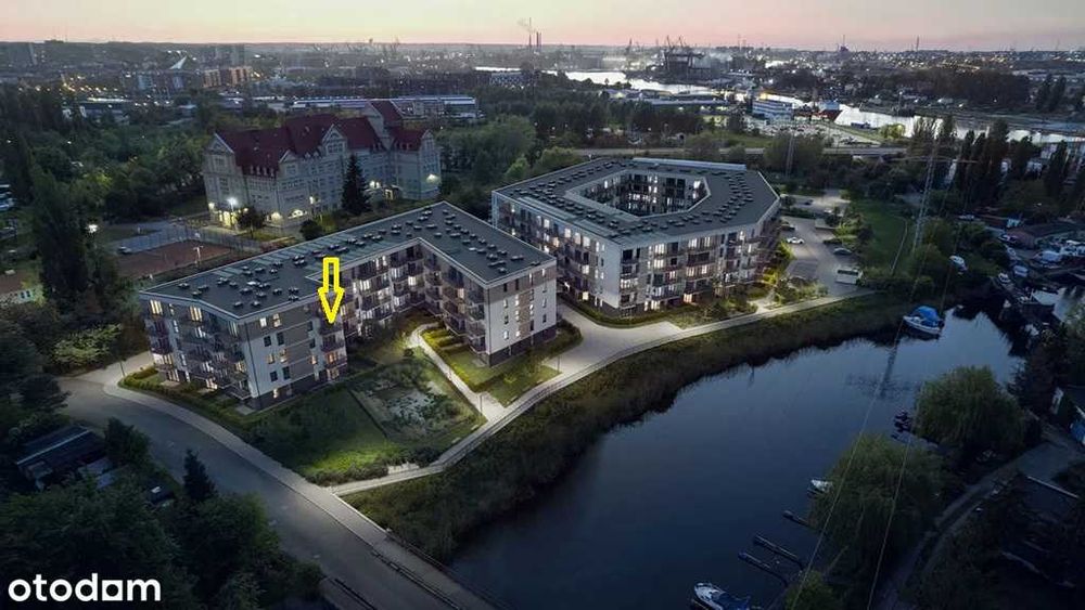 komfortowy z widokiem na przystań jachtową