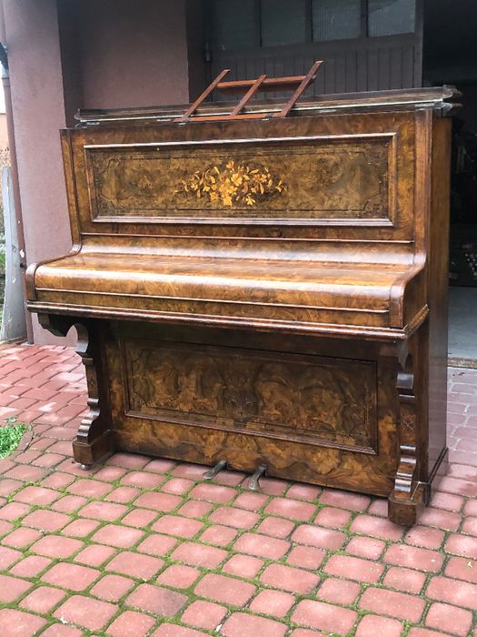ANTYK Pianino intarsja
