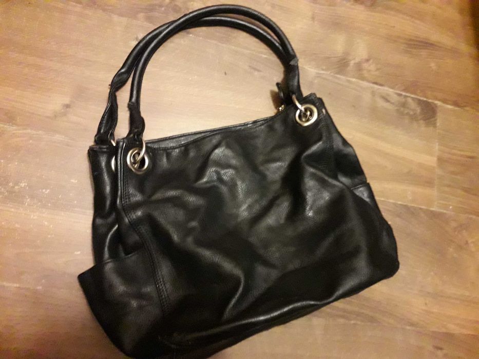 Torebka damska na pasku