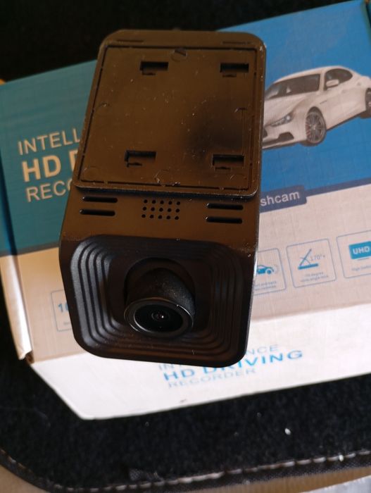 Câmara frontal para automóvel