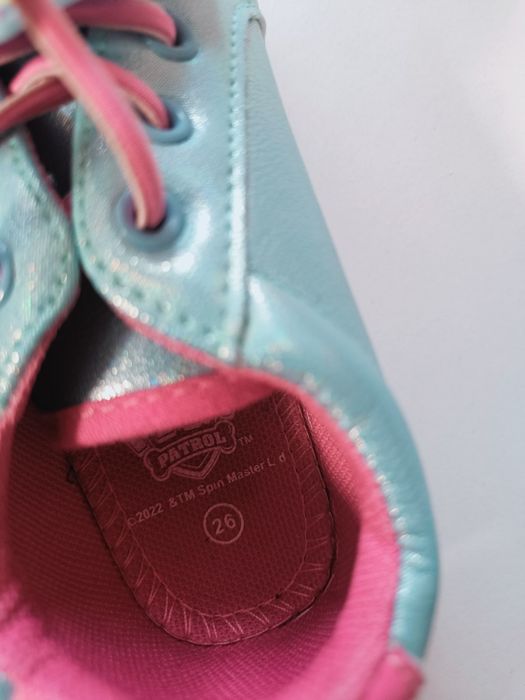 Adidasy Psi Patrol stan idealny rozm 26. wkł 16 cm