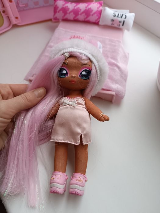 Ляльковий набір Na Na Na Surprise 3 в 1 Рюкзак спальня Рожева Кішечка