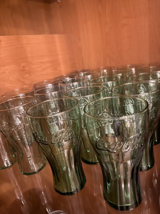 Szklanki o pojemnosci 250 ml