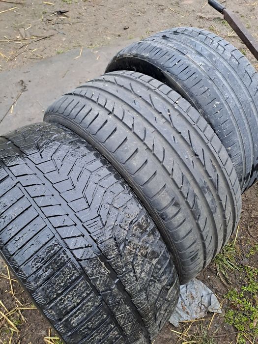 Продам резину 255 45  r18