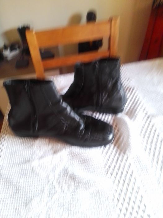 Botas muito boas e com pouco uso