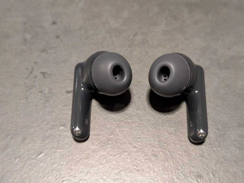 Słuchawki douszne Huawei FreeBuds 6i / Stan BDB / Okazja